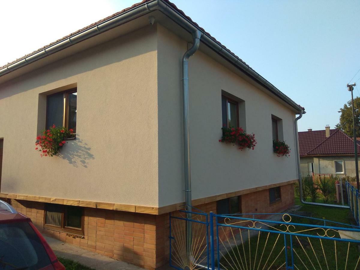 Danka Hétvégi ház *